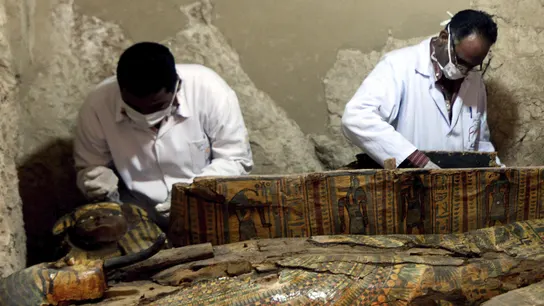 Tumba casi intacta de un alcalde de la antigua cuidad de Luxor Tumba casi intacta de un alcalde de la antigua cuidad de Luxor