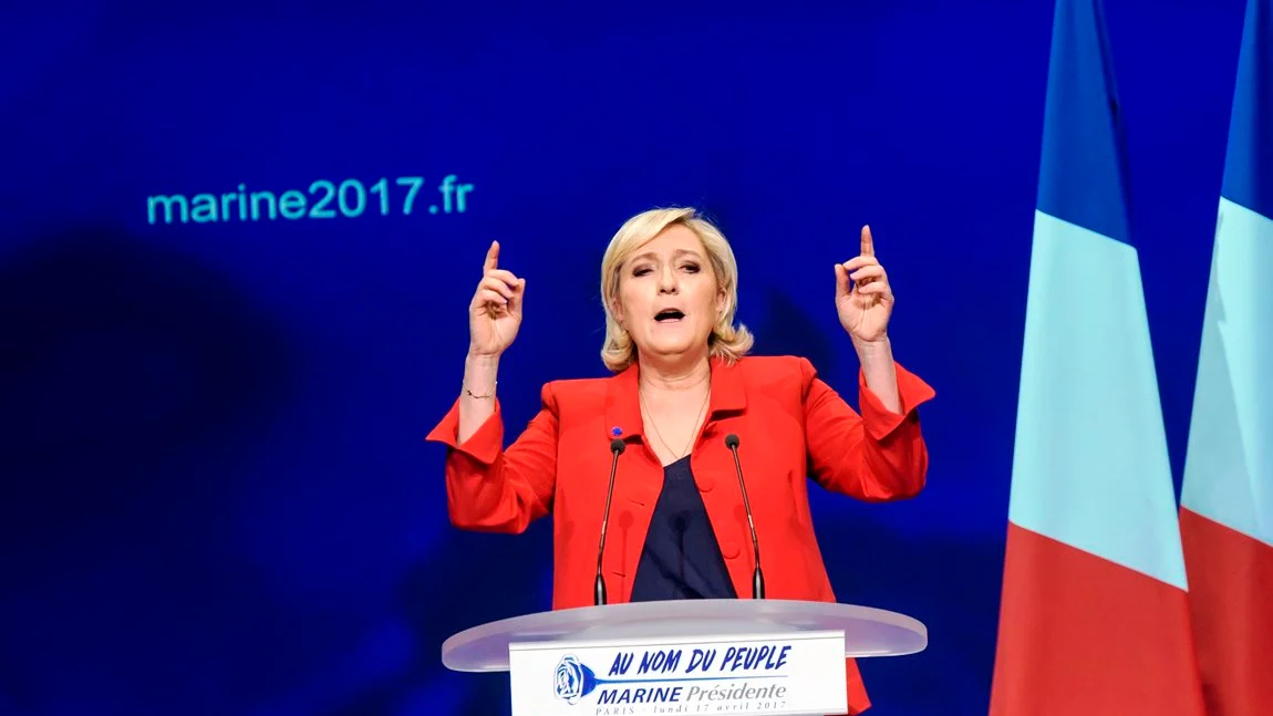 La líder y candidata del partido Frente Nacional, Marine Le Pen, da un discurso electoral