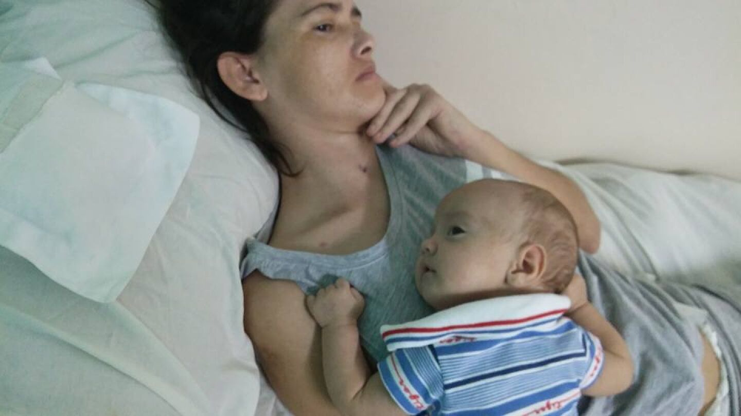La madre con el peque&ntilde;o 