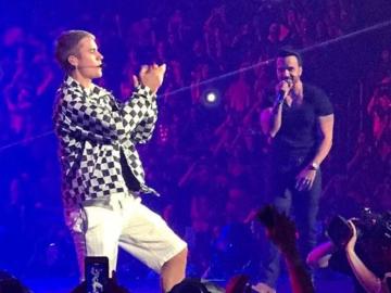 Luis Fonsi en el concierto de Justin Bieber en Puerto Rico