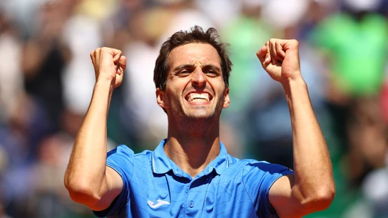 Albert Ramos celebra la victoria en Montecarlo Albert Ramos celebra la victoria en Montecarlo