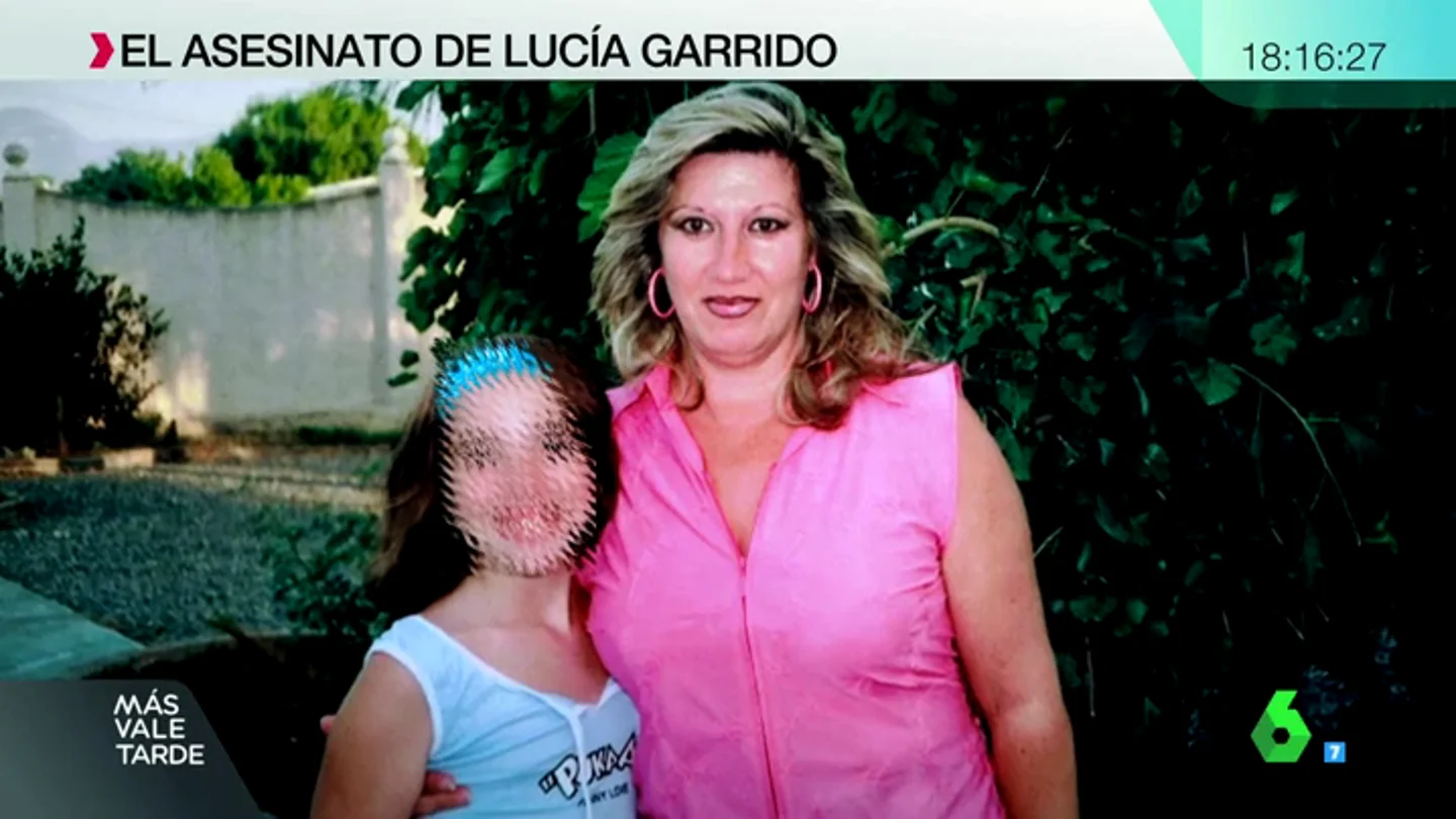 Frame 11.363952 de: LUCIA Frame 11.363952 de: LUCIA
