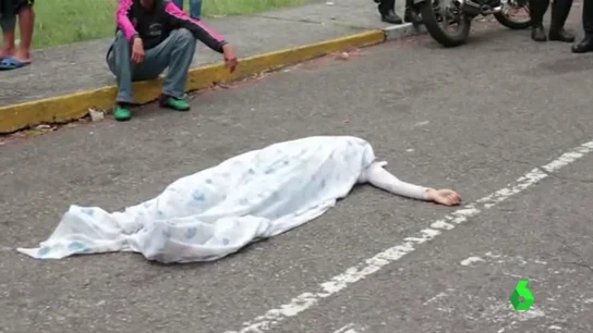 Frame 0.494322 de: venezuela muertos Frame 0.494322 de: venezuela muertos