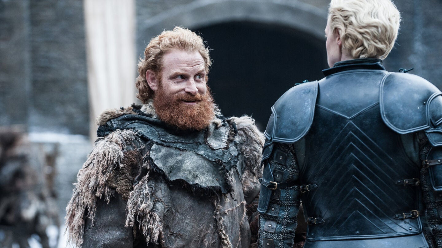 Tormund Giantsbane y Brienne de Tarth en 'Juego de Tronos'