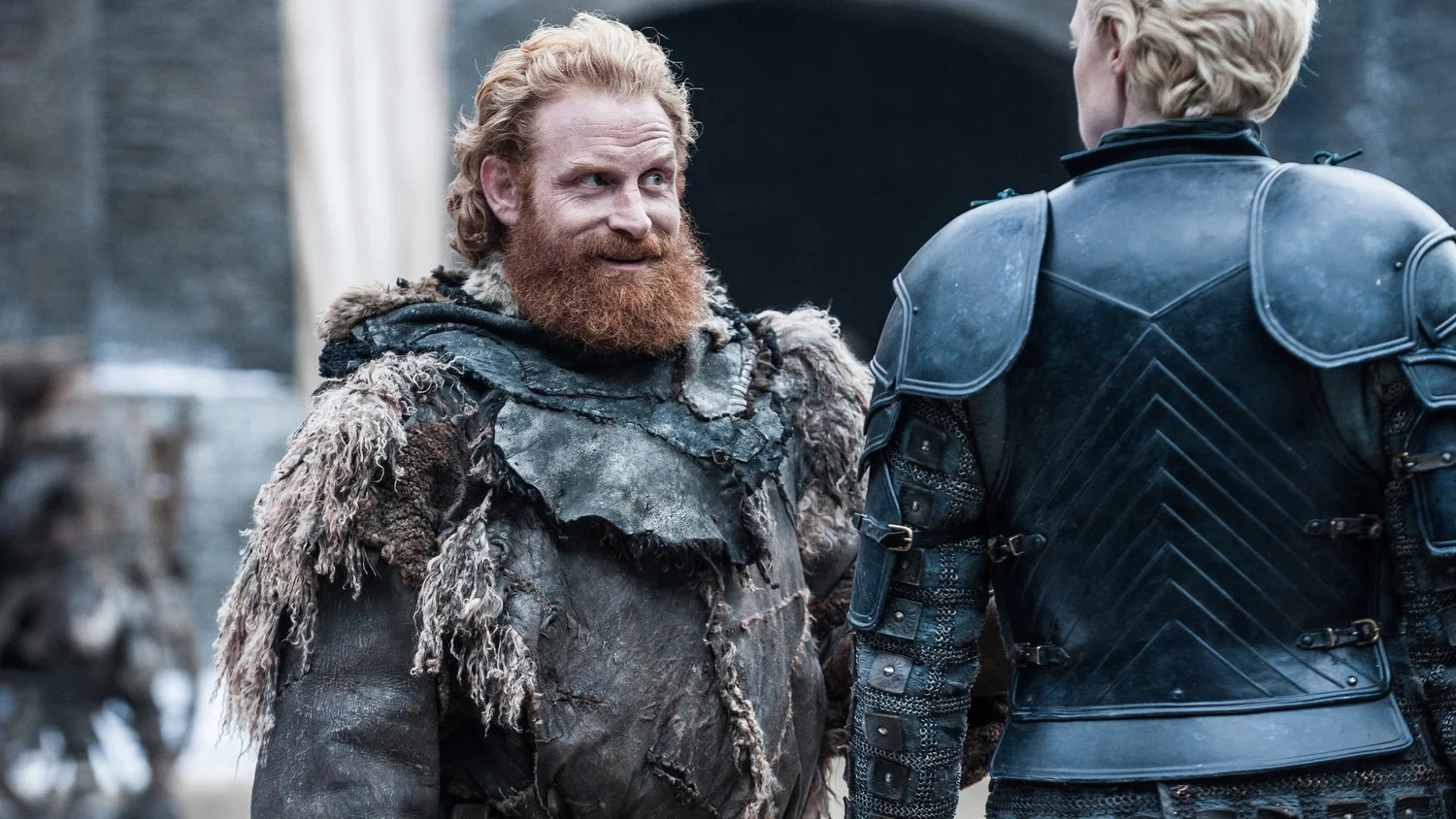 Tormund Giantsbane y Brienne de Tarth en 'Juego de Tronos'