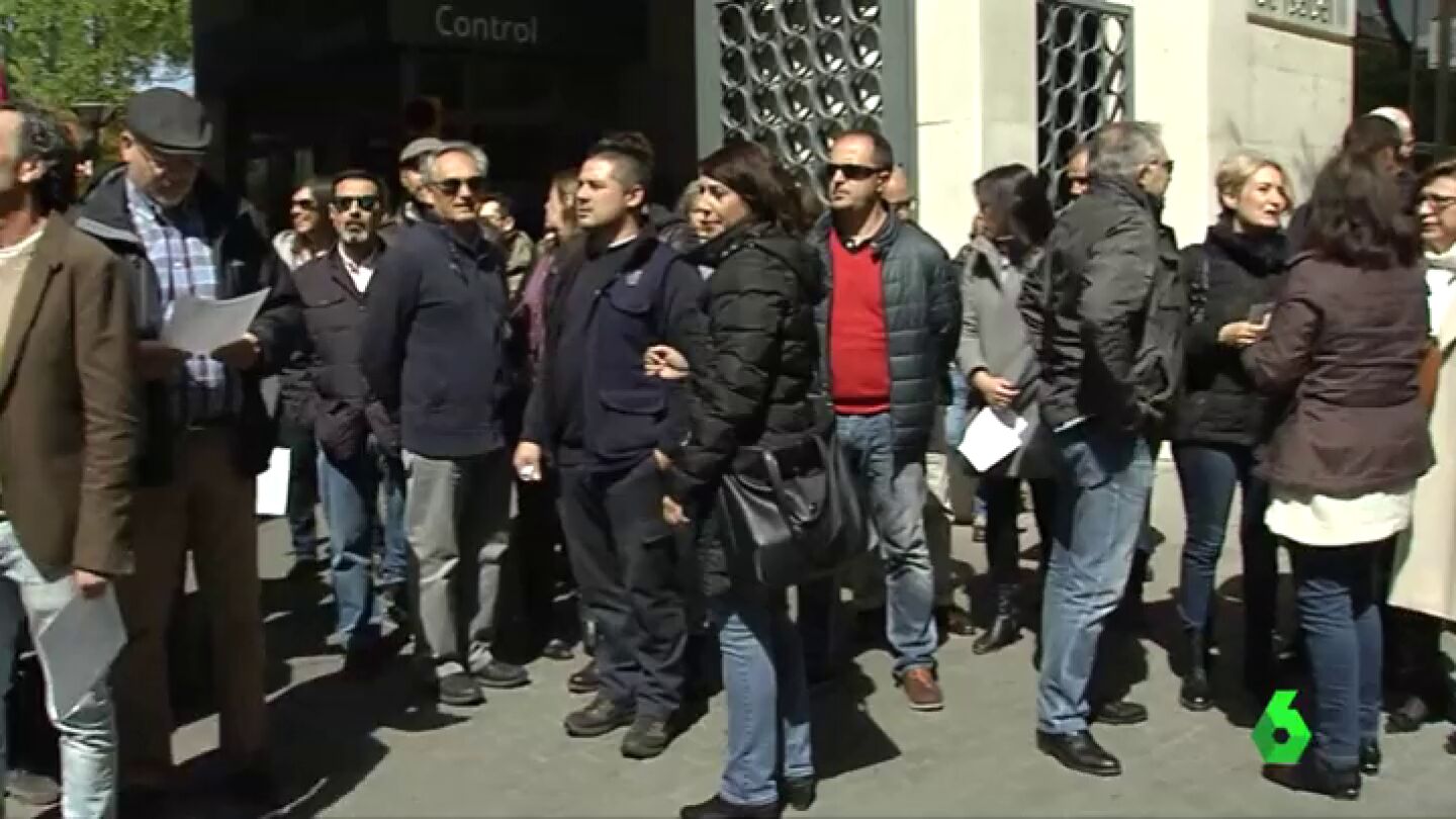 Frame 13.986809 de: trabajadores canal