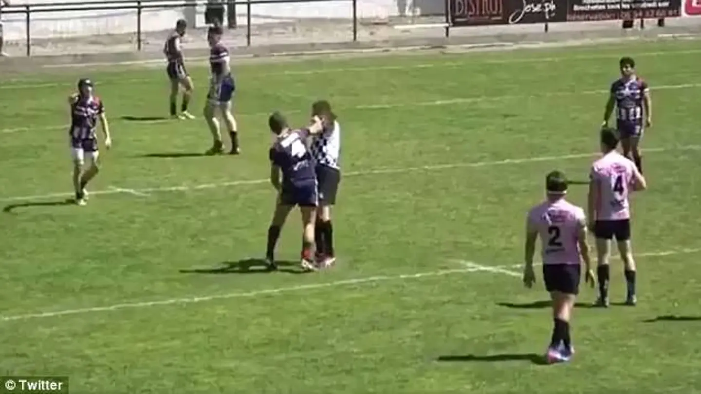 El momento de la brutal agresión El momento de la brutal agresión
