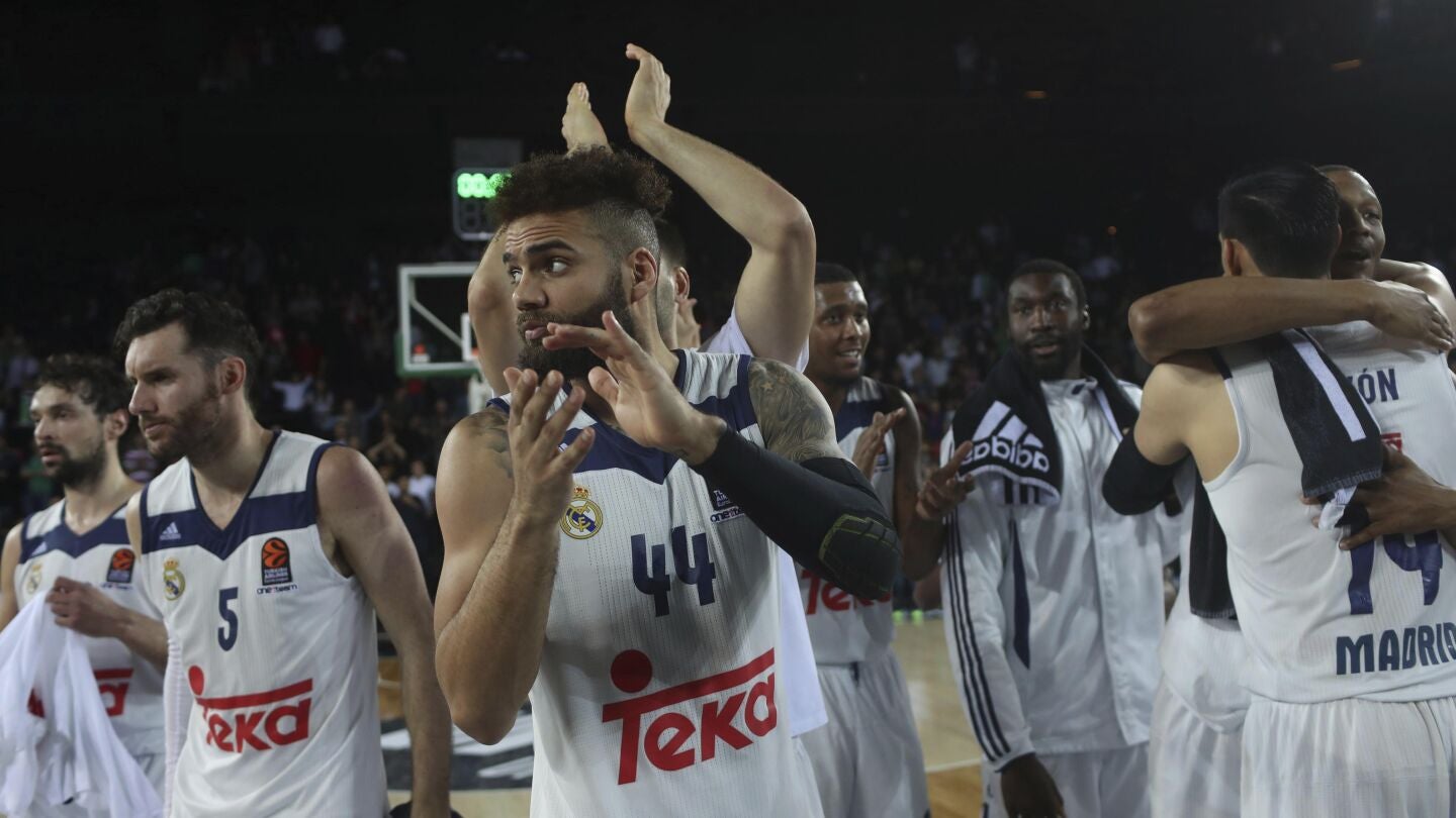 Los jugadores del Real Madrid celebrando el pase a la 'Final Four'
