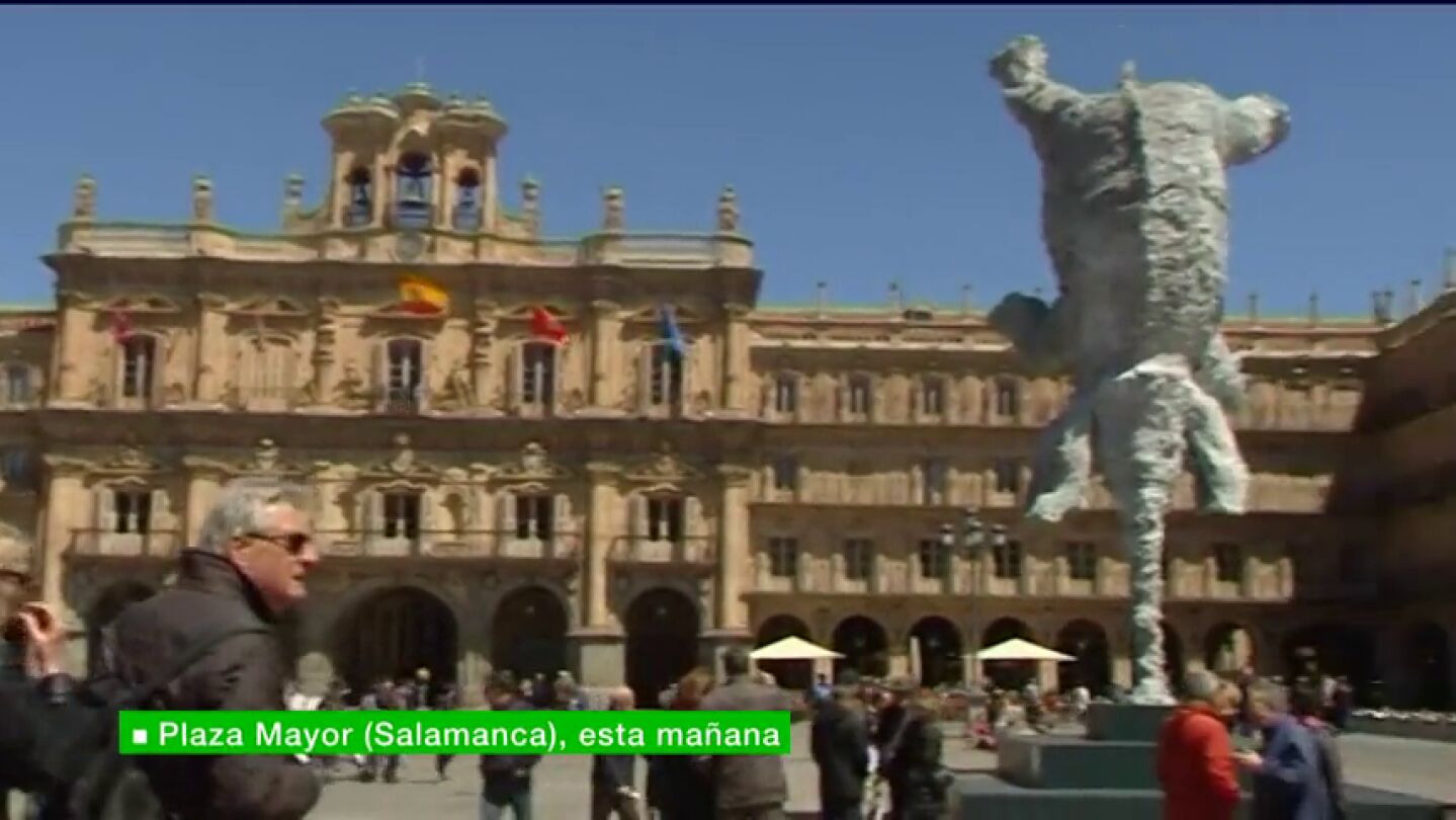 Las obras de Miquel Barcel&oacute; engalanan Salamanca