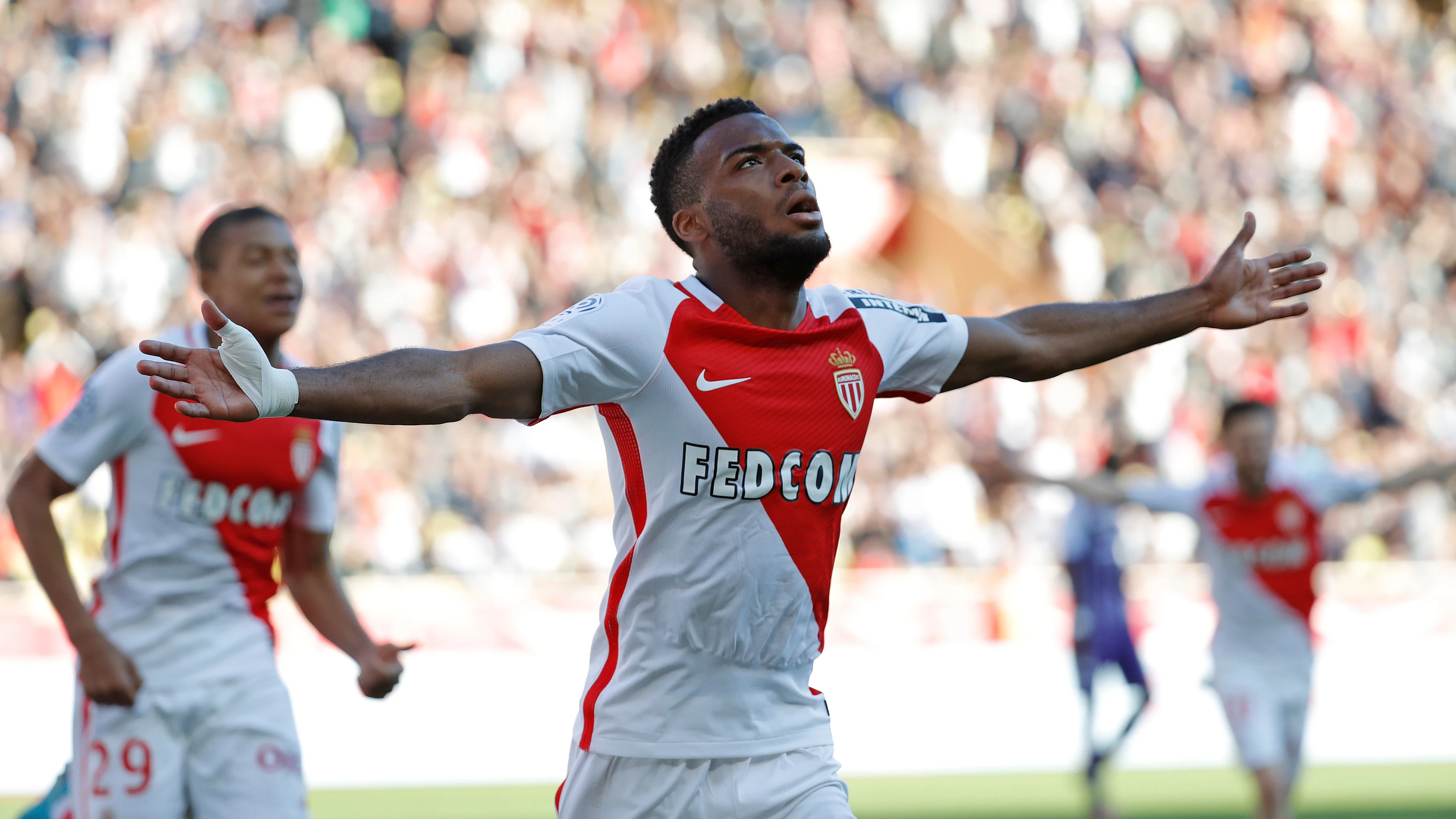 Thomas Lemar celebrando un gol