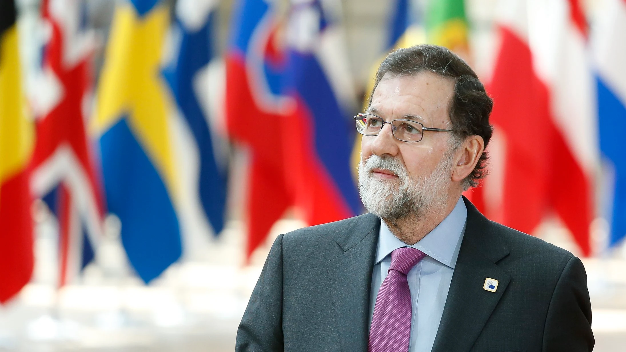 El presidente del Gobierno español, Mariano Rajoy, a su llegada a la sede del Consejo Europeo para participar en la cumbre de los jefes de Estado o de Gobierno de la UE