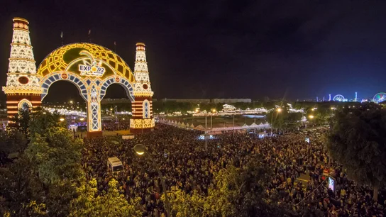 El tradicional 'Alumbrao' del ferial abre esta medianoche otra edición de la Feria de Abril de Sevilla, El tradicional 'Alumbrao' del ferial abre esta medianoche otra edición de la Feria de Abril de Sevilla,