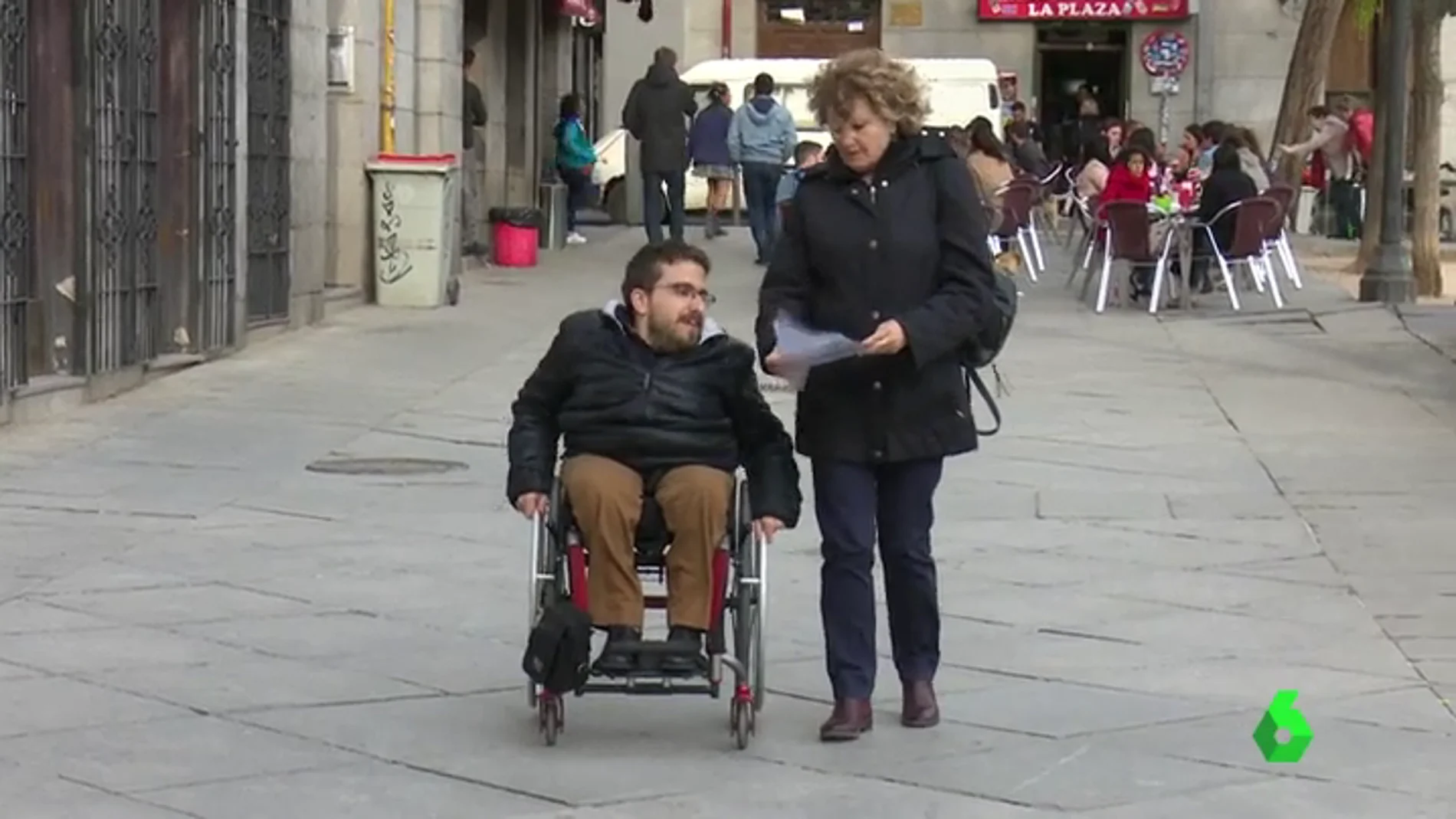 Nazaret, discapacitado que por fin encuentra trabajo