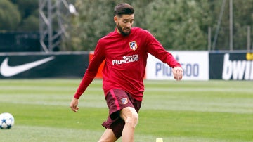 Carrasco se entrena con el Atlético de Madrid
