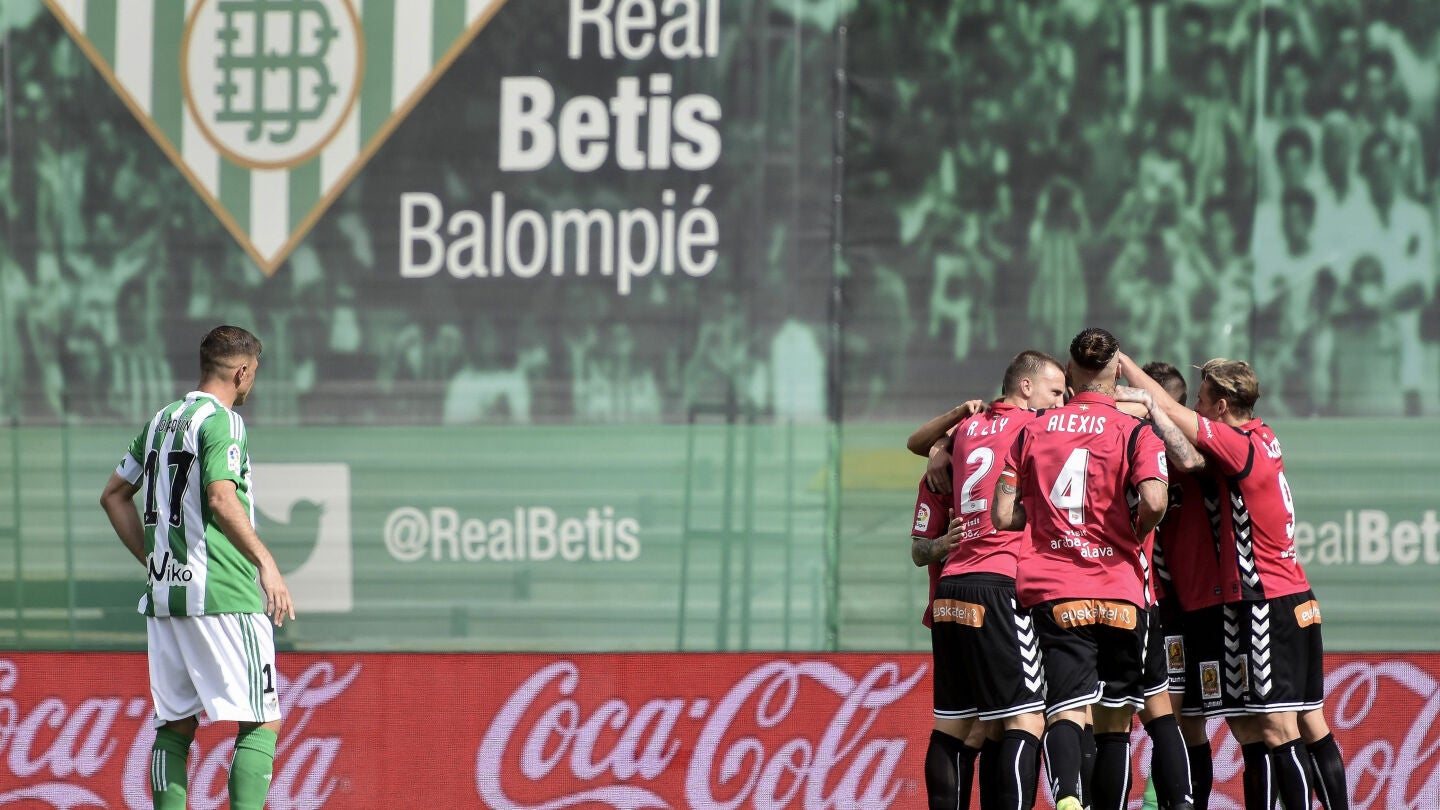 Los jugadores del Alav&eacute;s celebrando un gol frente al Betis