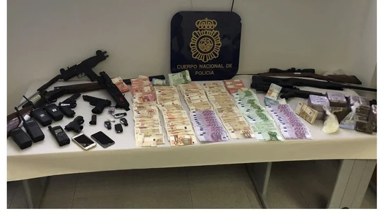 Fotografía facilitada por la Policía Nacional que ha detenido a 30 miembros de Los Castañas Fotografía facilitada por la Policía Nacional que ha detenido a 30 miembros de Los Castañas