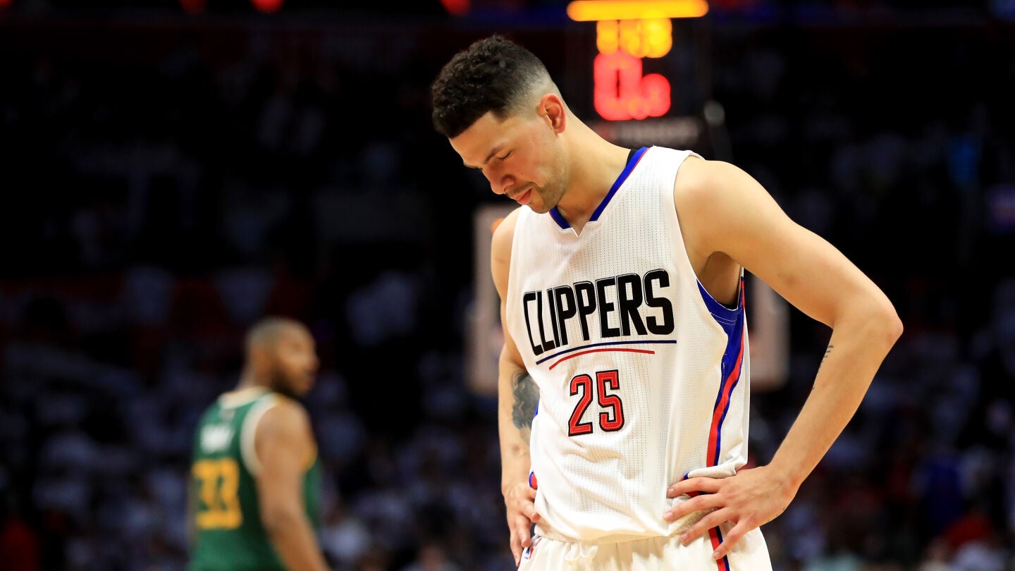 Austin Rivers se lamenta tras una canasta de Utah Jazz