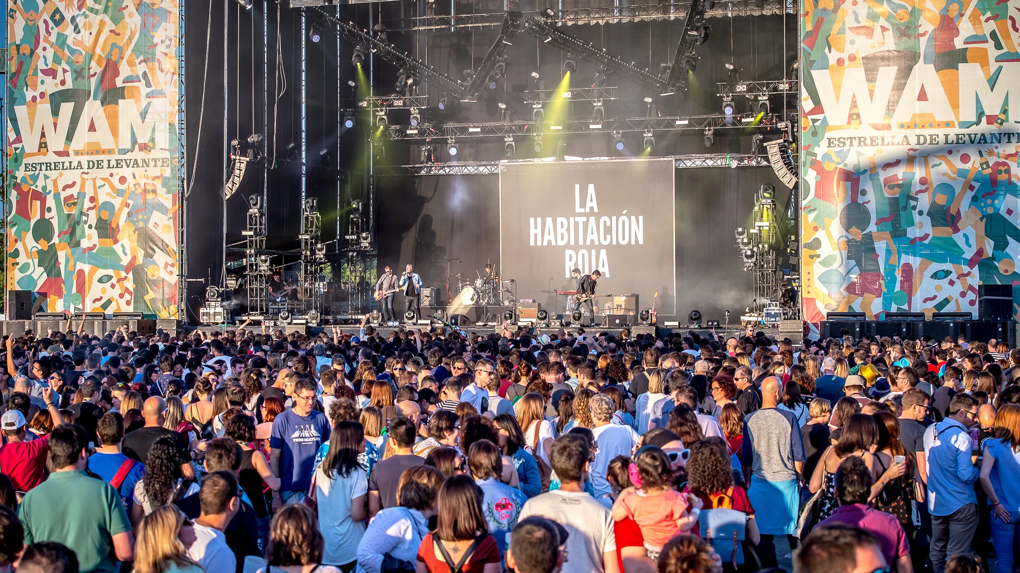 La habitación roja, en el escenario principal del WAM