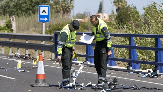 Una conductora ebria y drogada arrolló a 6 ciclistas y mató a dos de ellos en Oliva (Valencia) Una conductora ebria y drogada arrolla a 6 ciclistas y mata a dos de ellos en Oliva (Valencia)