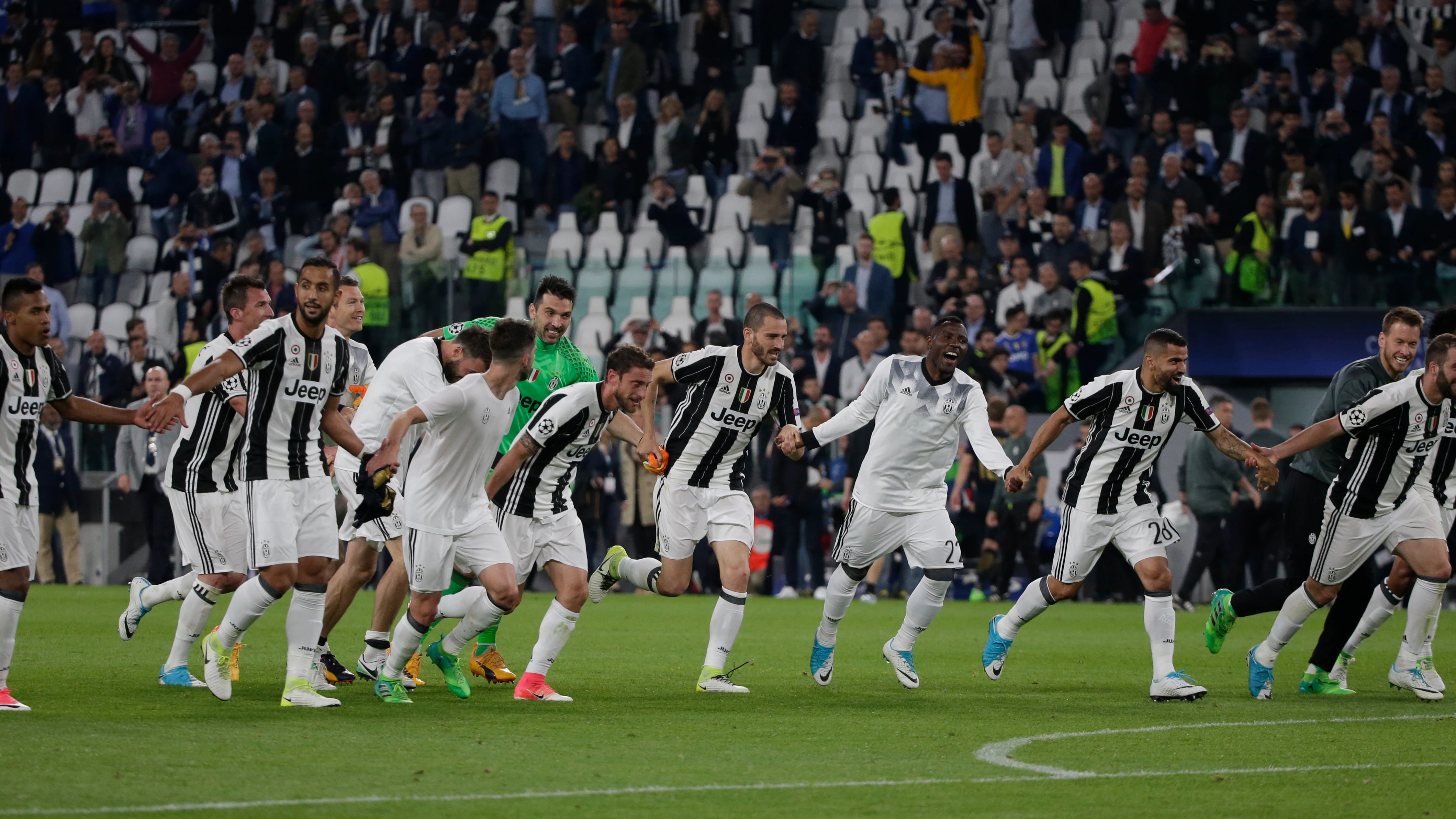 La Juventus celebrando su pase a la final de la Champions League