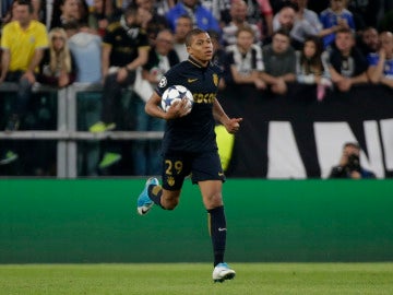Mbappé tras marcar un gol a la Juventus Mbappé tras marcar un gol a la Juventus