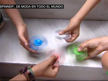 Niños con spinner Niños con spinner