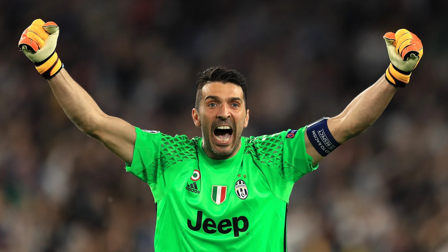 Buffon celebrando un gol de la Juventus Buffon celebrando un gol de la Juventus