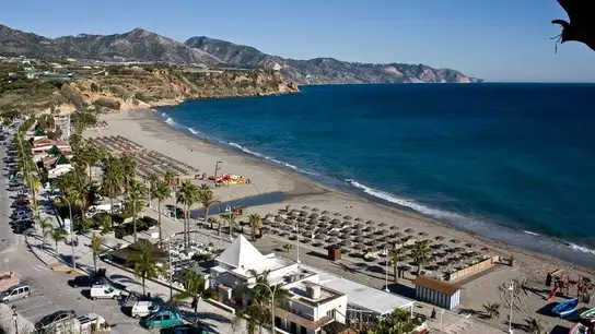 Playa Burriana de Nerja Playa Burriana de Nerja
