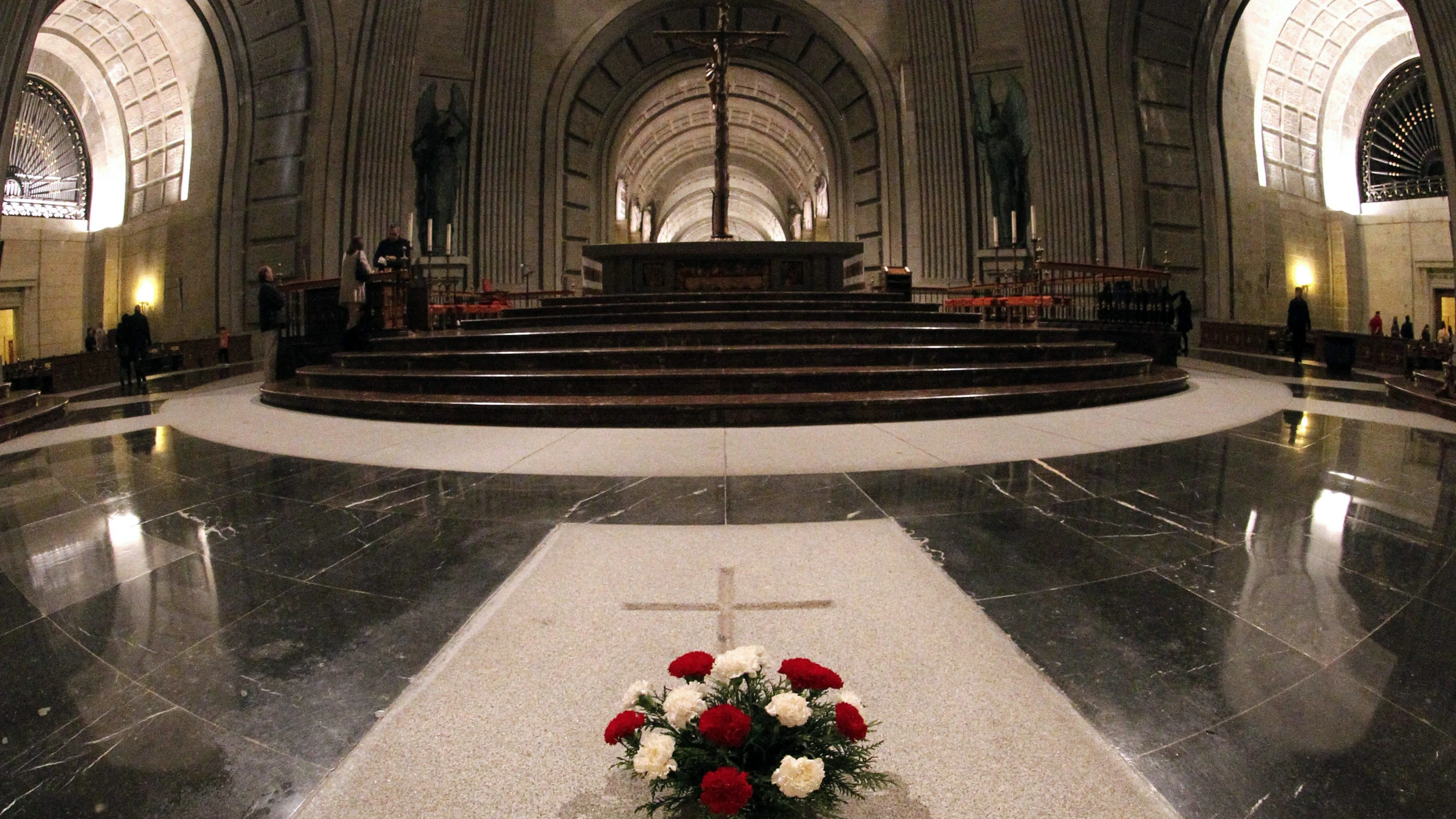 Tumba de Francisco Franco en el Valle de los Caídos