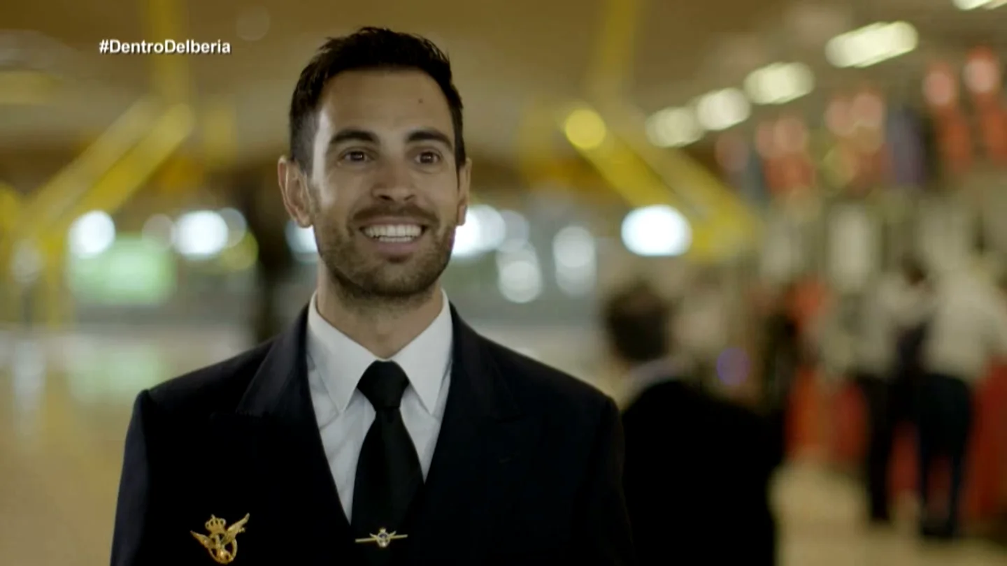 Adán Pérez, piloto de Iberia Adán Pérez, piloto de Iberia