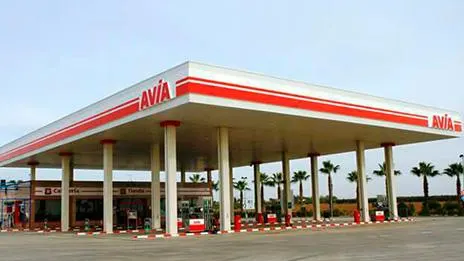 Estación de gasolina de AVIA en La Carlota, Córdoba