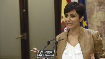 Isabel Rodríguez, ante los medios