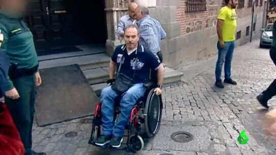 Frame 19.122976 de: Silla de ruedas