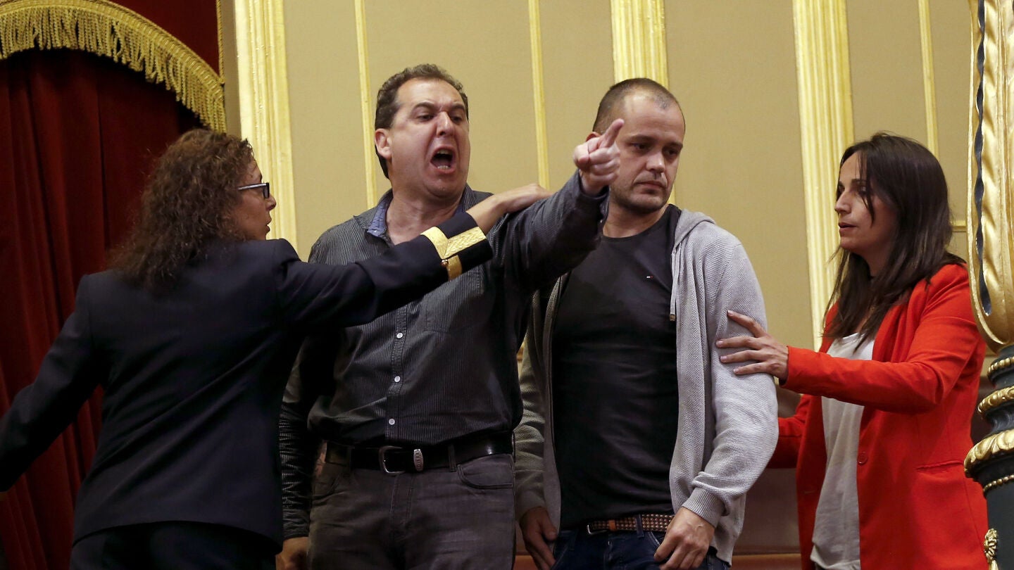 Pol&eacute;mica en el Congreso por la reforma de la estiba