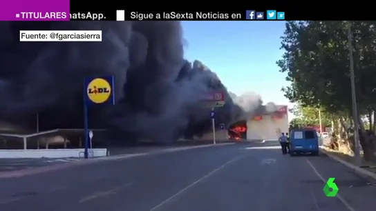 Frame 1.240943 de: bazar Frame 1.240943 de: bazar