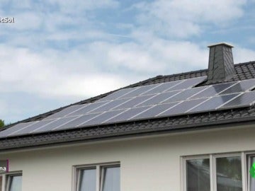 Europa produce 100 GW de energía solar, el 5% lo genera España Europa produce 100 GW de energía solar, el 5% lo genera España