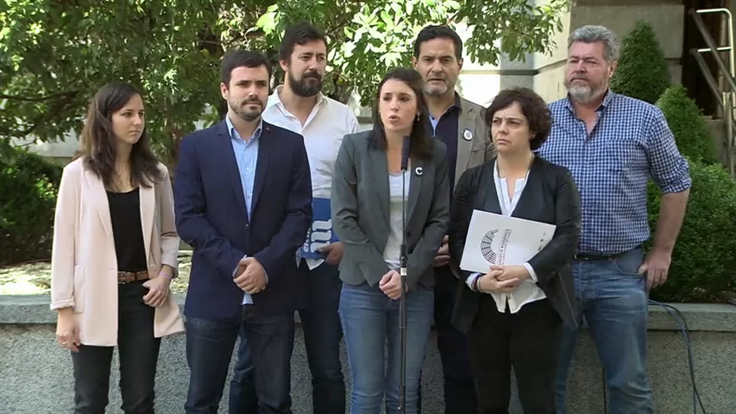 Frame 1.144945 de: Unidos Podemos registra este viernes la moción de censura contra Rajoy, con Iglesias de candidato Frame 1.144945 de: Unidos Podemos registra este viernes la moción de censura contra Rajoy, con Iglesias de candidato