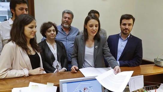 Unidos Podemos registra la moción de censura Unidos Podemos registra la moción de censura