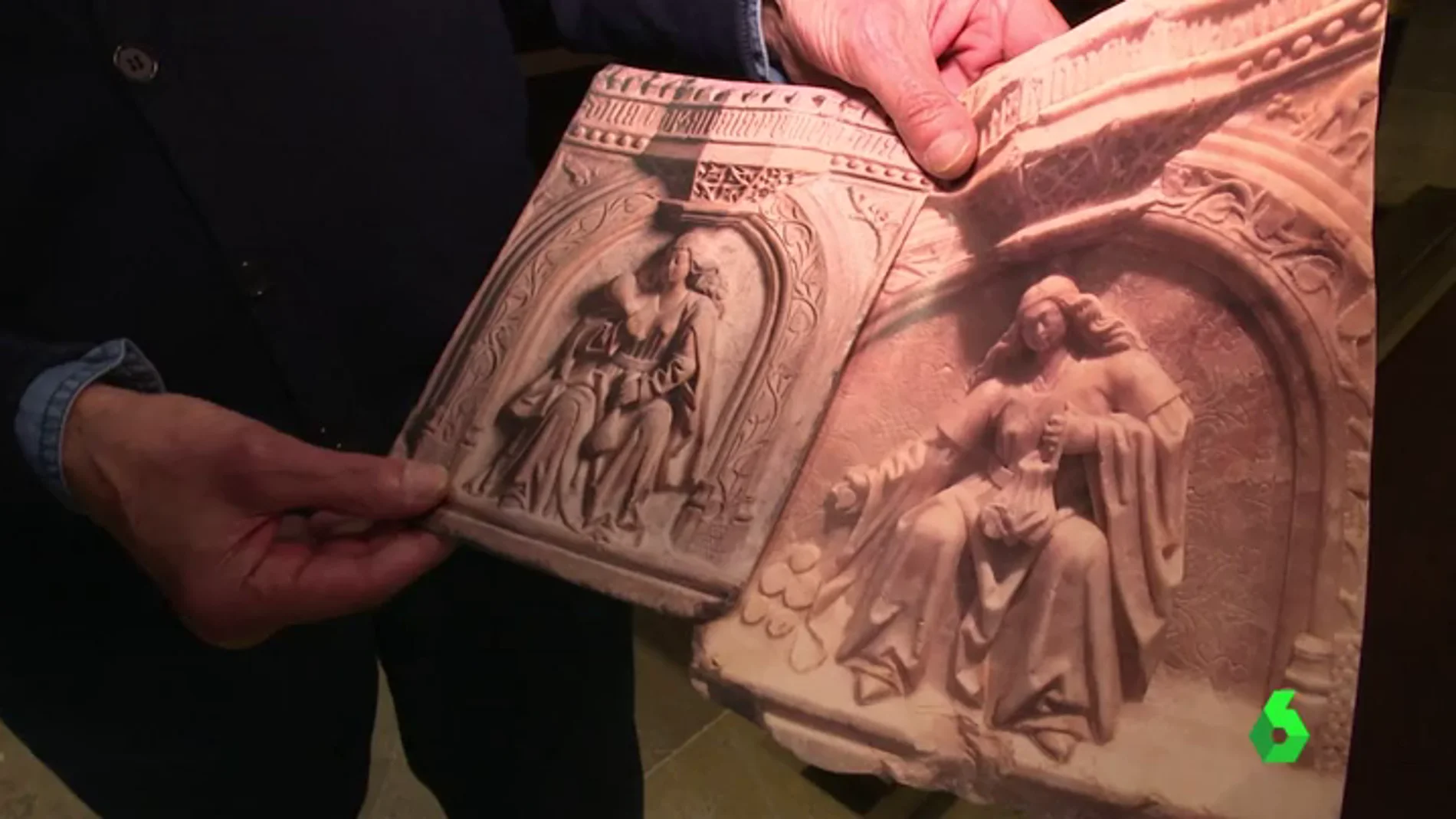 Recuperan dos relieves expoliados de la catedral de Alcalá