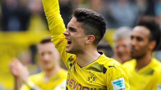 Bartra, emocionado tras el último partido de la Bundesliga Bartra, emocionado tras el último partido de la Bundesliga