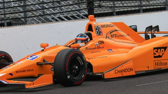 Fernando Alonso rueda en Indianápolis Fernando Alonso rueda en Indianápolis