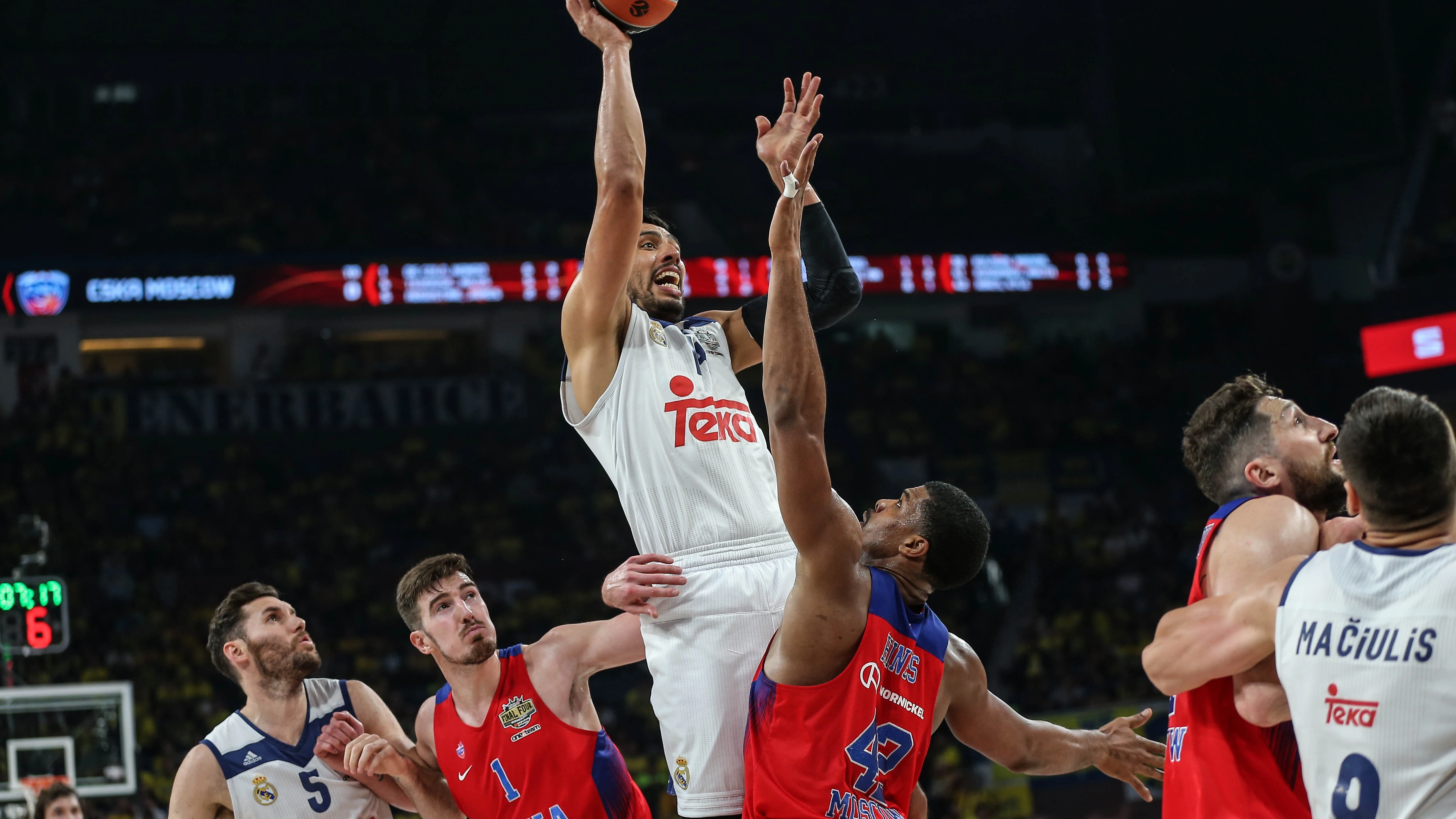 El Real Madrid de baloncesto contra el CSKA en Euroliga