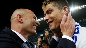 Zidane, con Cristiano Ronaldo