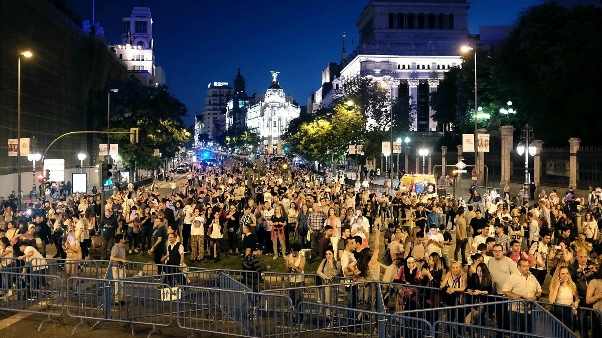 La afición del Real Madrid celebra la Liga en Cibeles