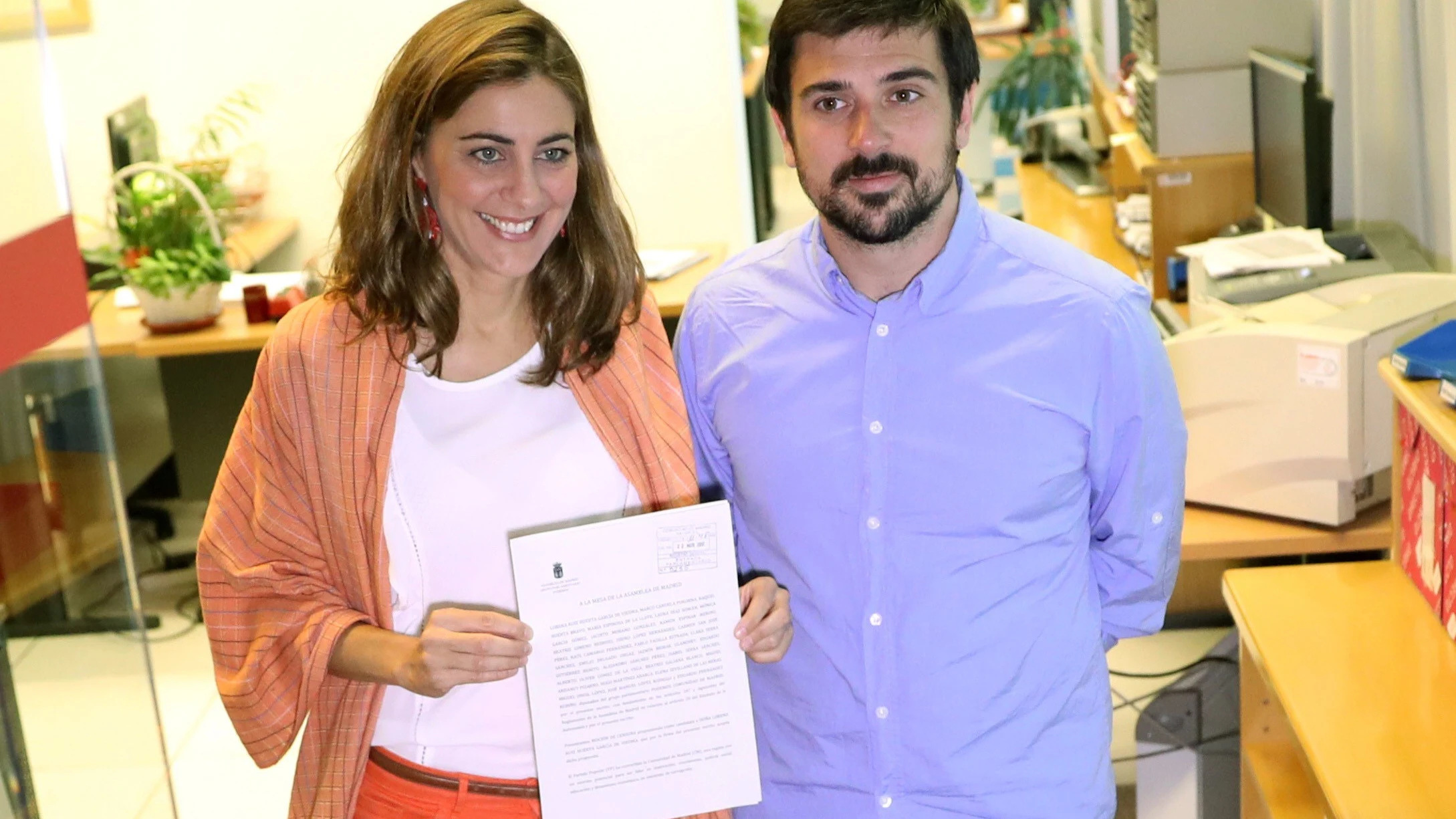 La diputada de Podemos Lorena Ruiz Huerta y el senador Ramón Espinar La diputada de Podemos Lorena Ruiz Huerta y el senador Ramón Espinar
