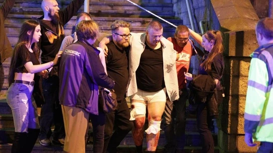 Heridos tras las explosiones en el Manchester Arena Heridos tras las explosiones en el Manchester Arena