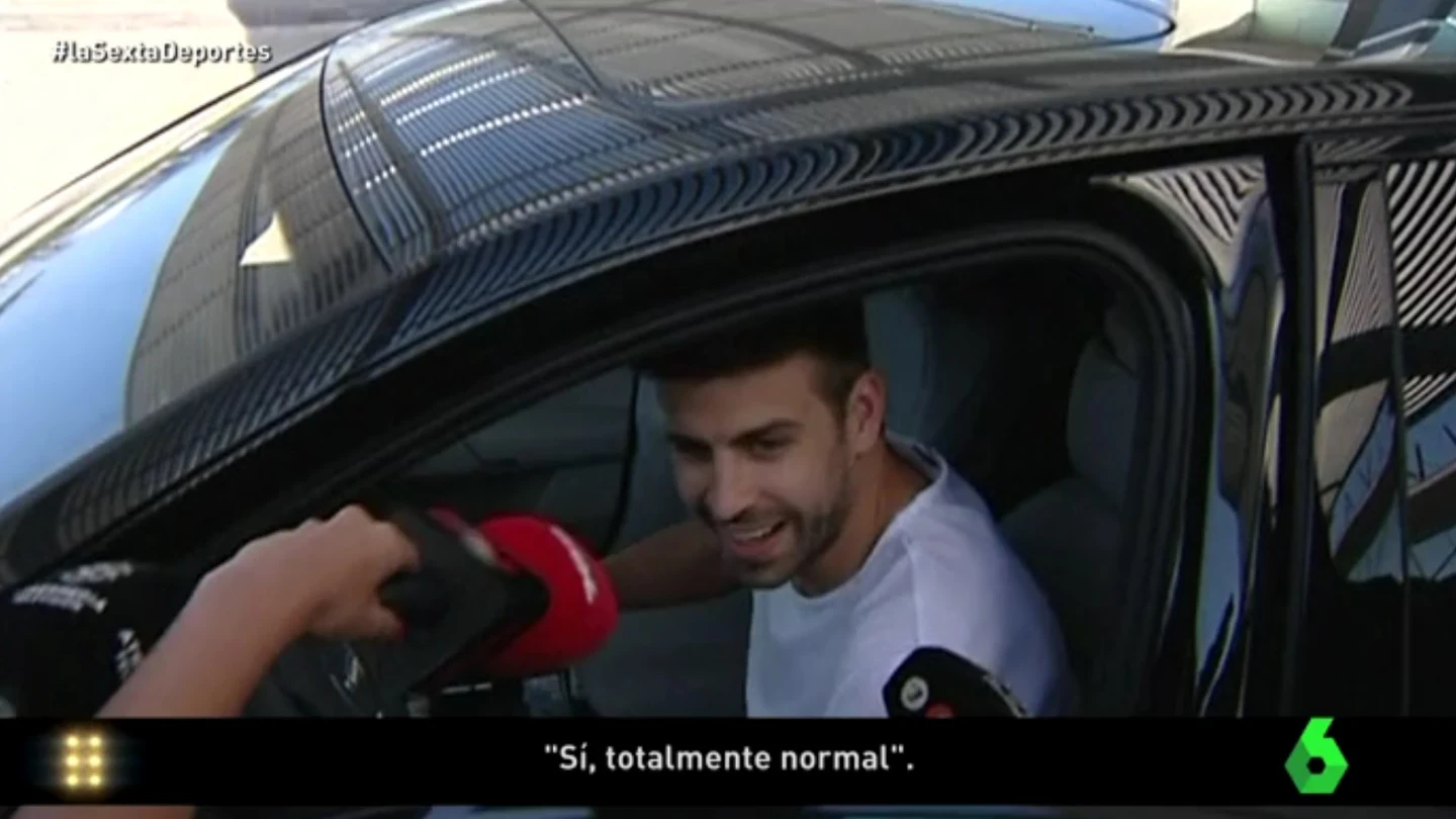 Gerard Piqué, a su llegada al aeropuerto de Barcelona Gerard Piqué, a su llegada al aeropuerto de Barcelona