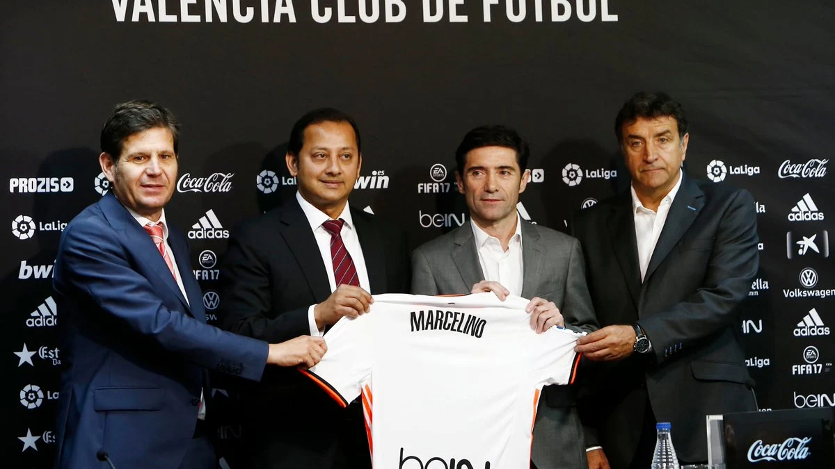 Marcelino, presentado con el Valencia Marcelino, presentado con el Valencia