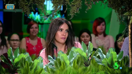 Cristina Pedroche, sudando la gota gorda en Zapeando Cristina Pedroche, sudando la gota gorda en Zapeando
