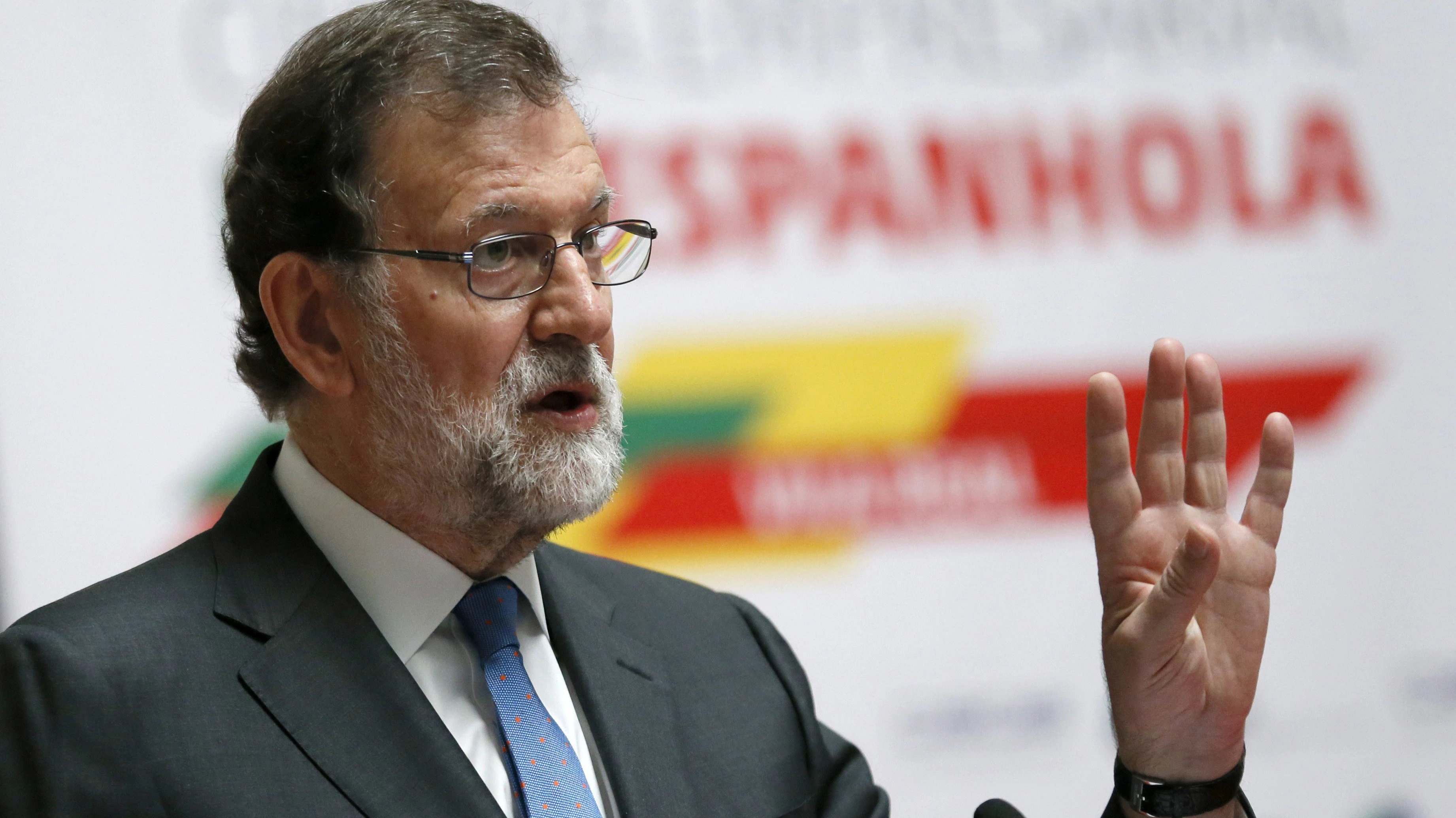 Mariano Rajoy, durante su intervención durante la reunión del foro empresarial en la segunda jornada de la XXIX Cumbre Luso-Española